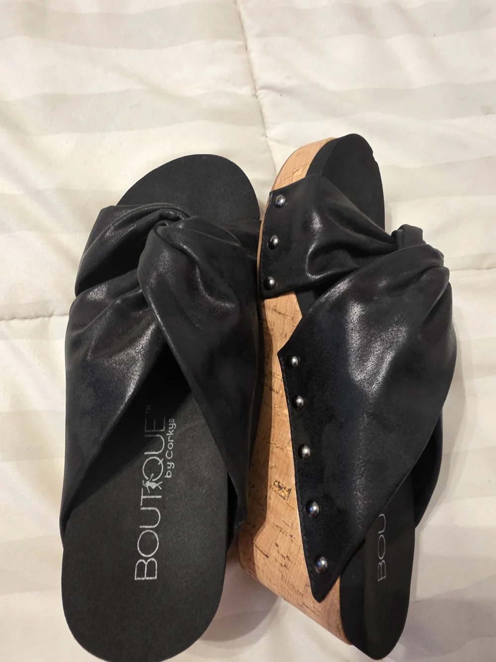 Black Knot Cork Wedge Sandals